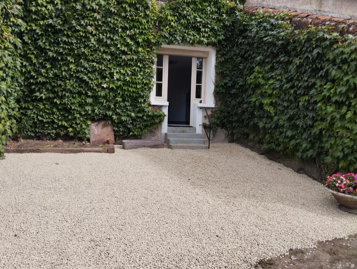 Maison Au Calme Avec Vue Etang Clesse  Ngoại thất bức ảnh